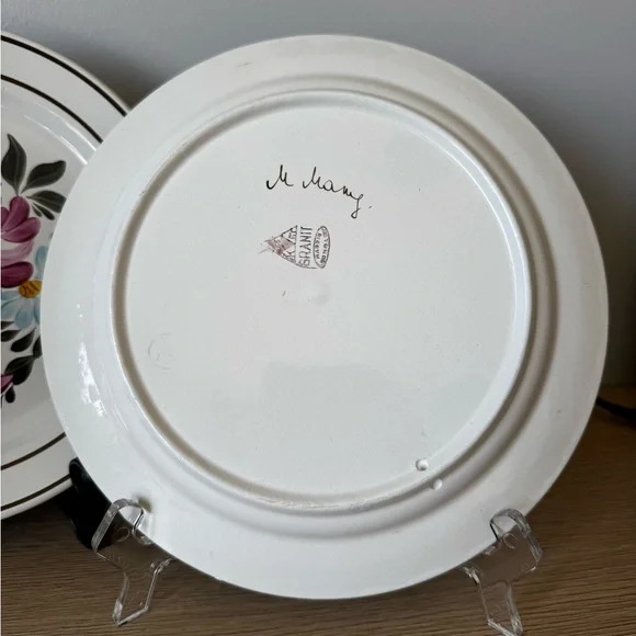 Floral Patterned Plates - Picture 4 of 5